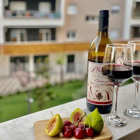 Olive Square Apartment Μπούντβα Εξωτερικό φωτογραφία