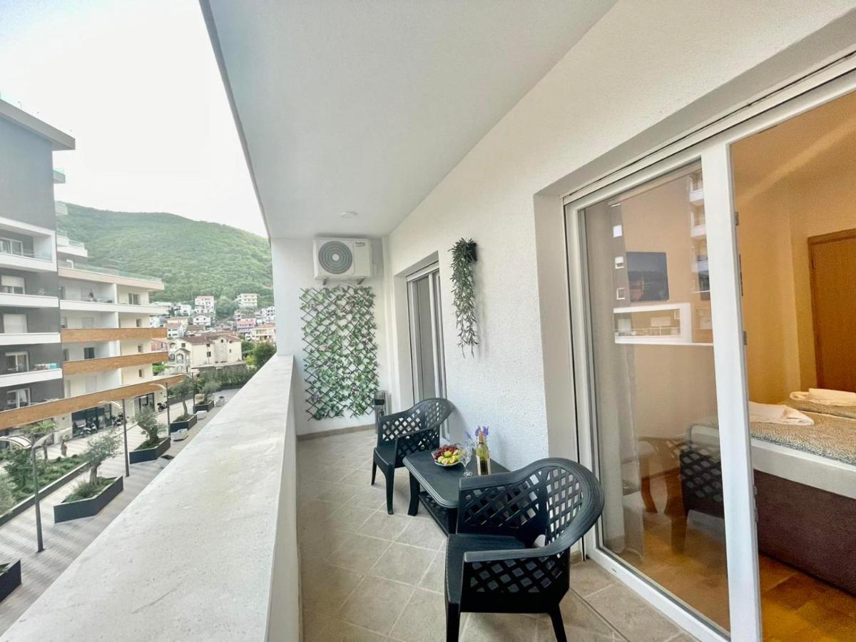 Olive Square Apartment Μπούντβα Εξωτερικό φωτογραφία