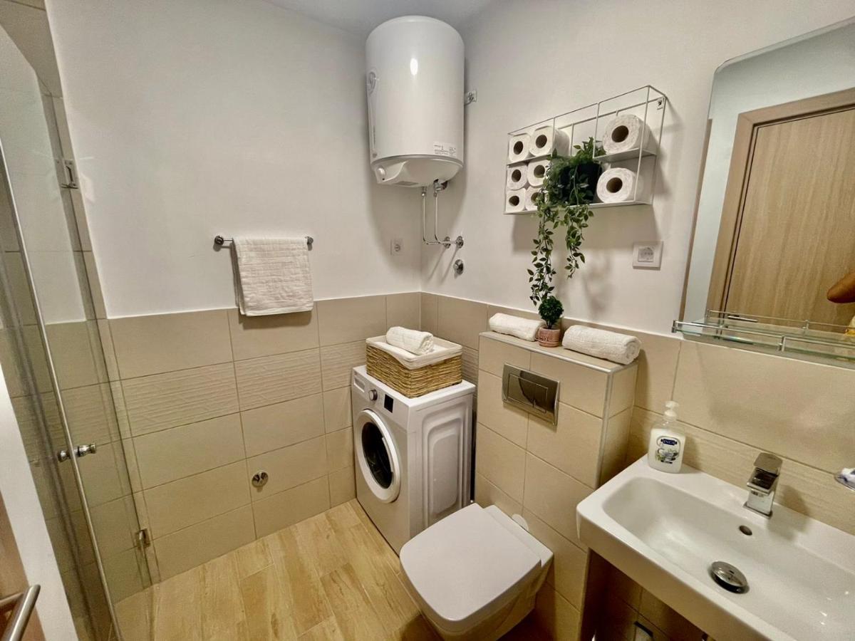 Olive Square Apartment Μπούντβα Εξωτερικό φωτογραφία