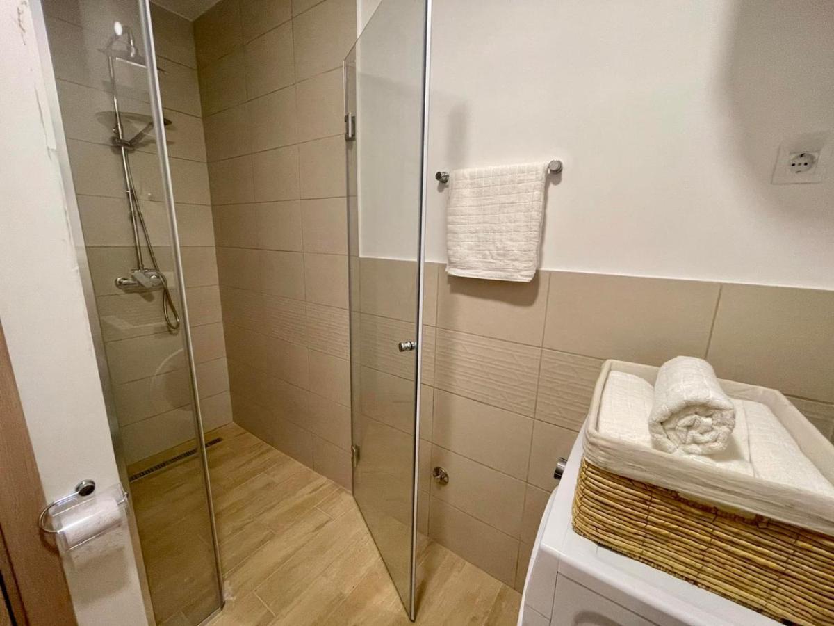 Olive Square Apartment Μπούντβα Εξωτερικό φωτογραφία