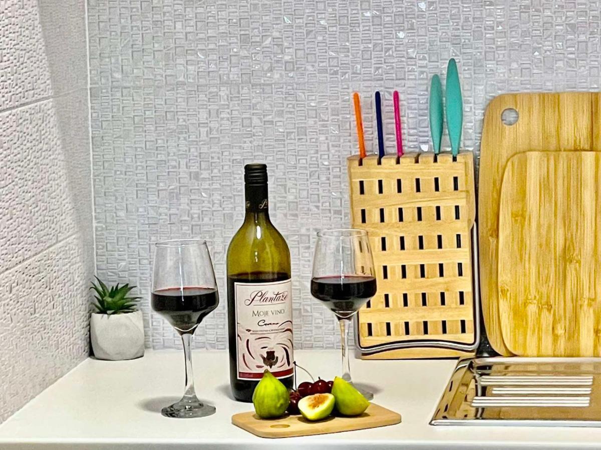 Olive Square Apartment Μπούντβα Εξωτερικό φωτογραφία